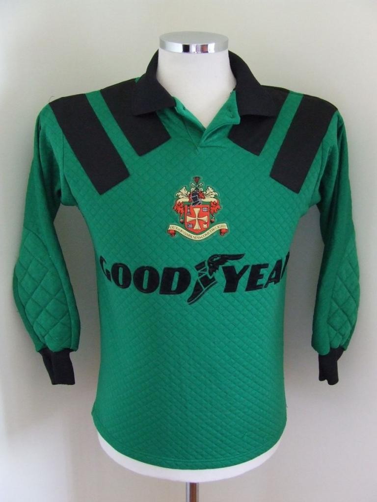 Wolverhampton Wanderers 1995-96 GK Kit