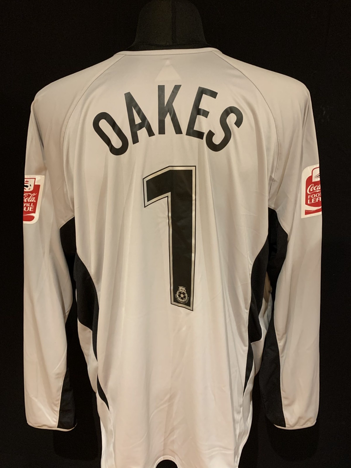 Wolverhampton Wanderers 2004-05 GK 3 Kit