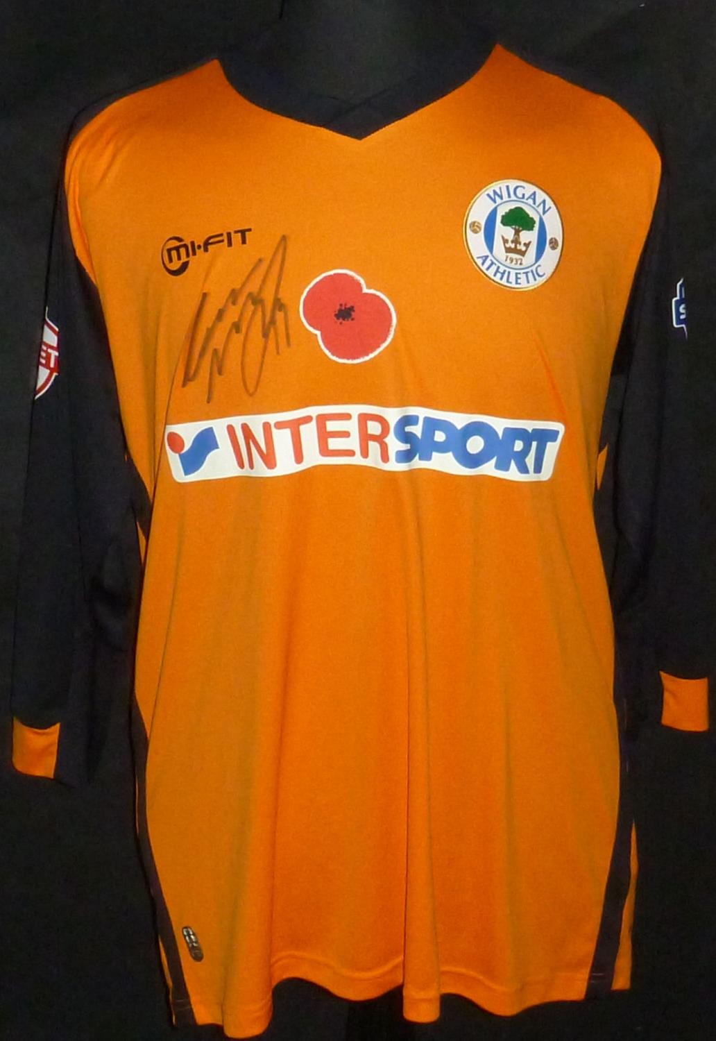 Wigan Athletic 2014-15 GK 2 Kit