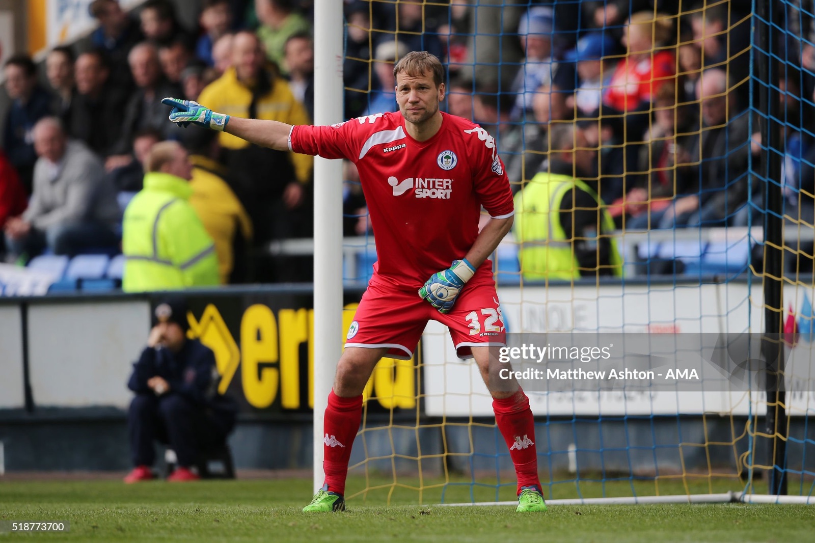 Wigan Athletic 2015-16 GK 2 Kit