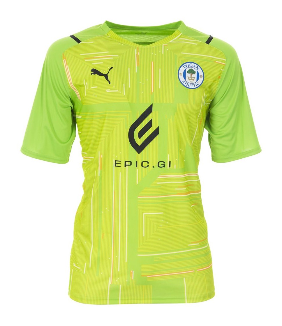 Wigan Athletic 2021-22 GK Home Kit