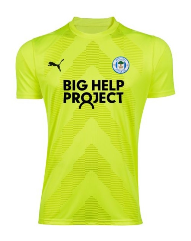 Wigan Athletic 2022-23 GK Away Kit