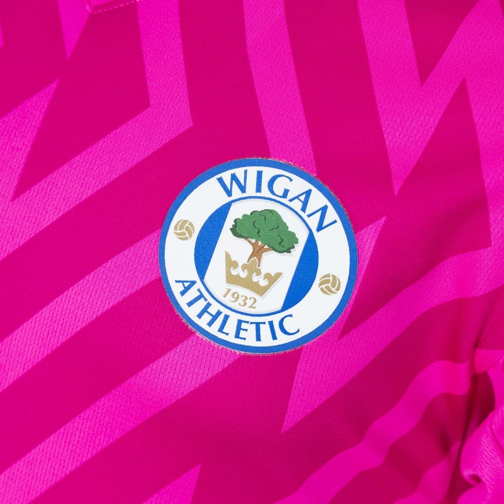 Wigan Athletic 2023-24 GK Away Kit