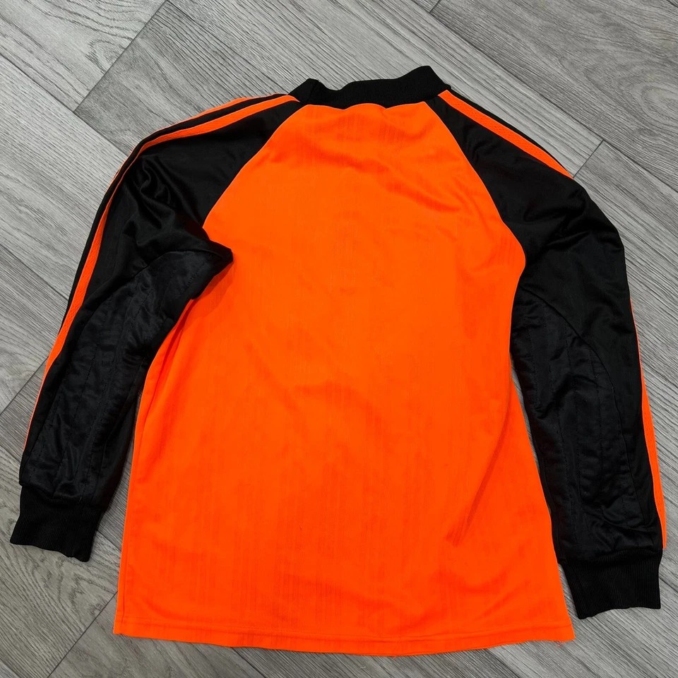 Wigan Athletic 1999-00 GK 1 Kit