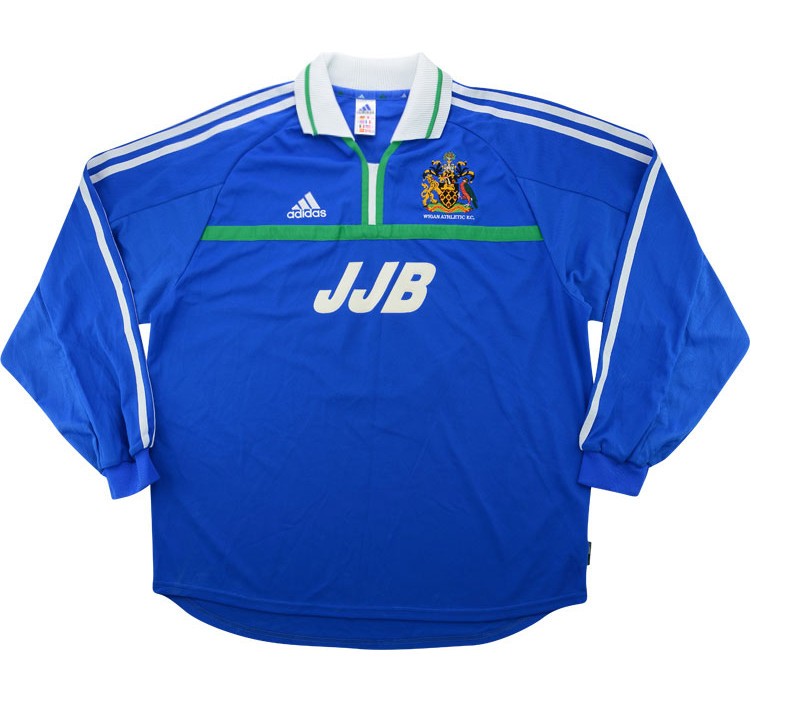 Wigan Athletic 2000-01 Home Kit