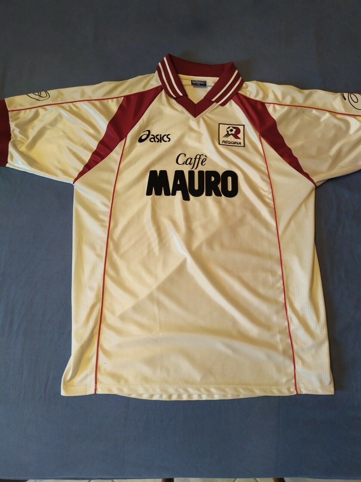 Reggina 2000-01 Away Kit