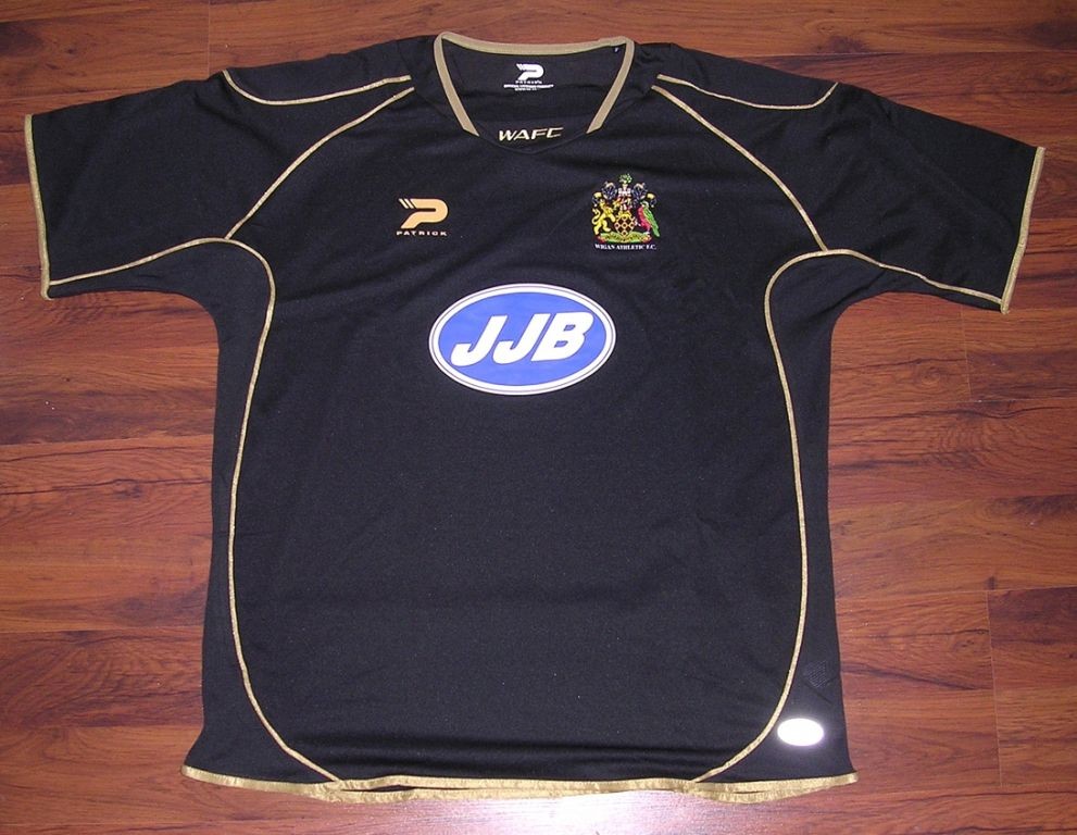 Wigan Athletic 2003-04 Away Kit