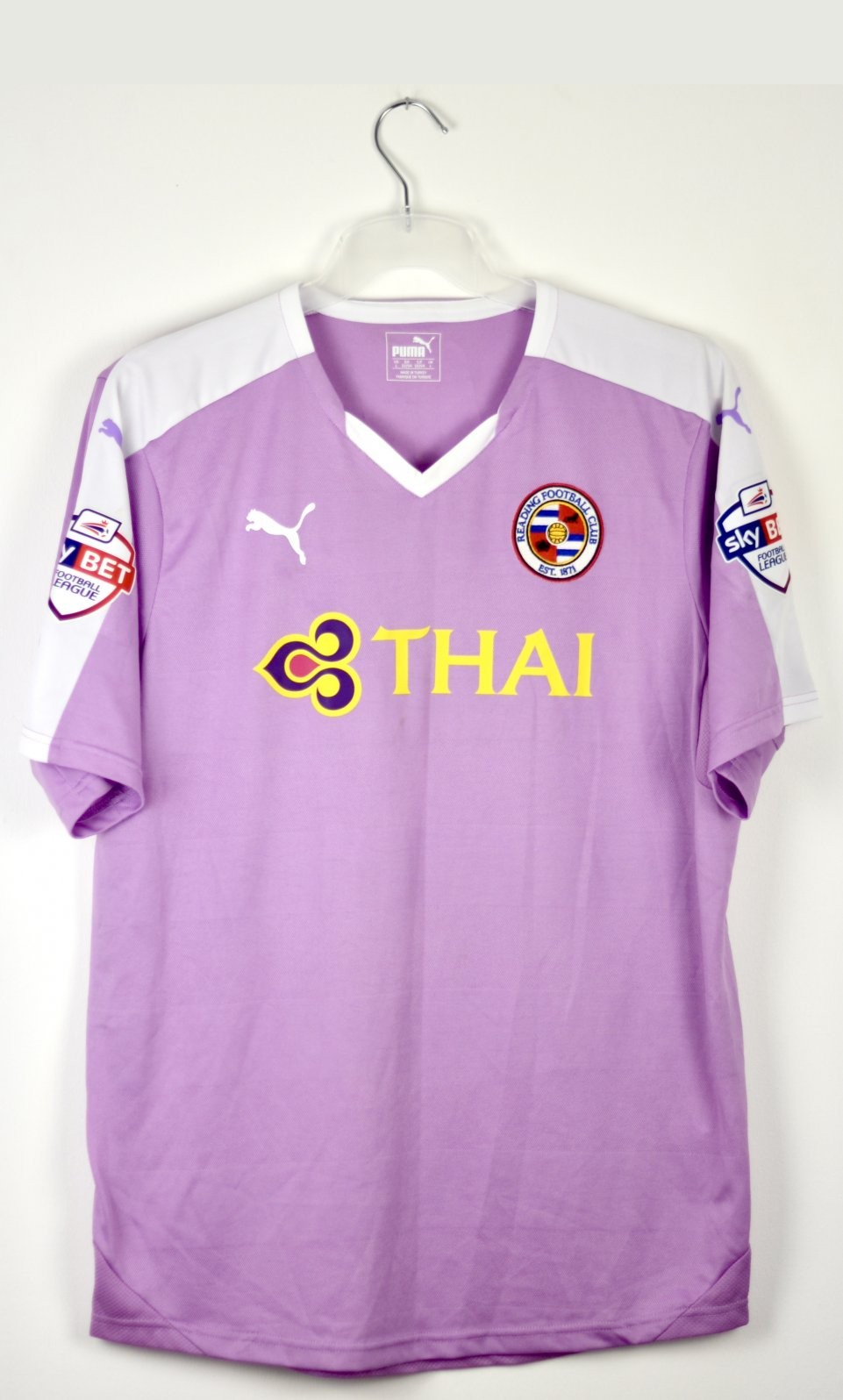 Reading 2015-16 Away Kit