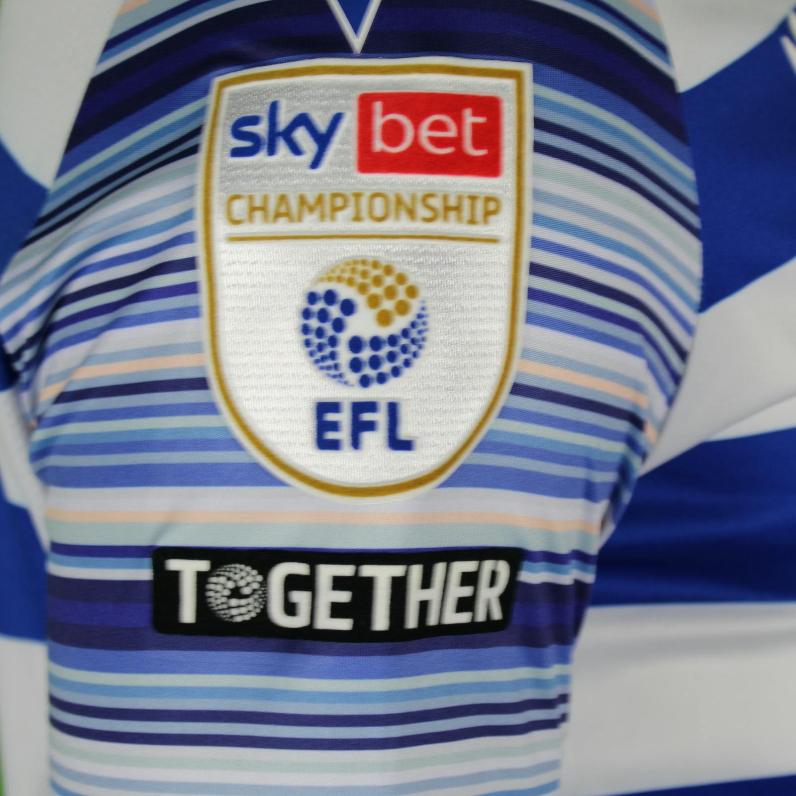 Reading 2022-23 Home V2 Kit