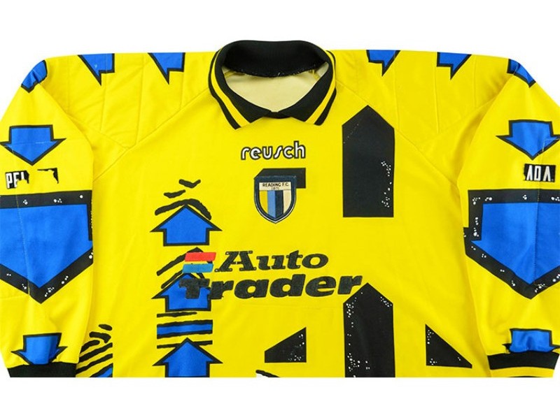 Reading 1994-95 GK 1 Kit