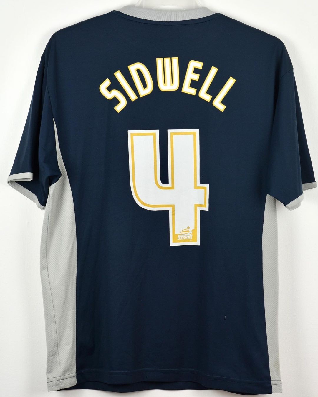 Reading 2005-06 Away Kit
