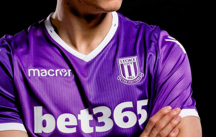 Stoke City 2018-19 Away Kit
