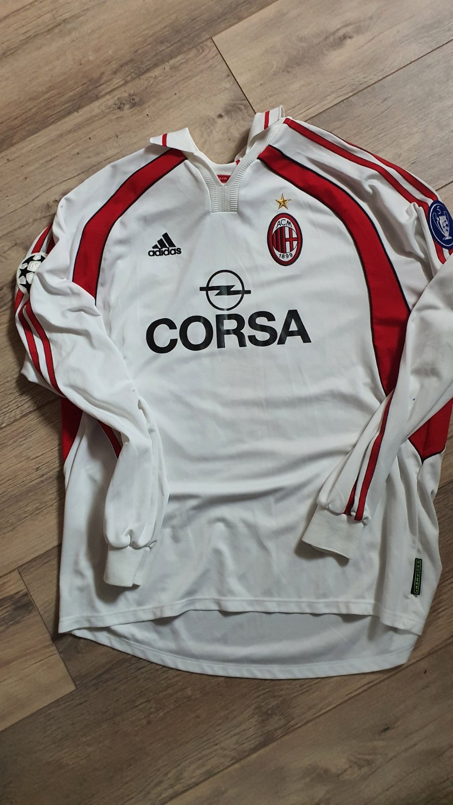 AC Milan 2001-02 Champions League Away Kit