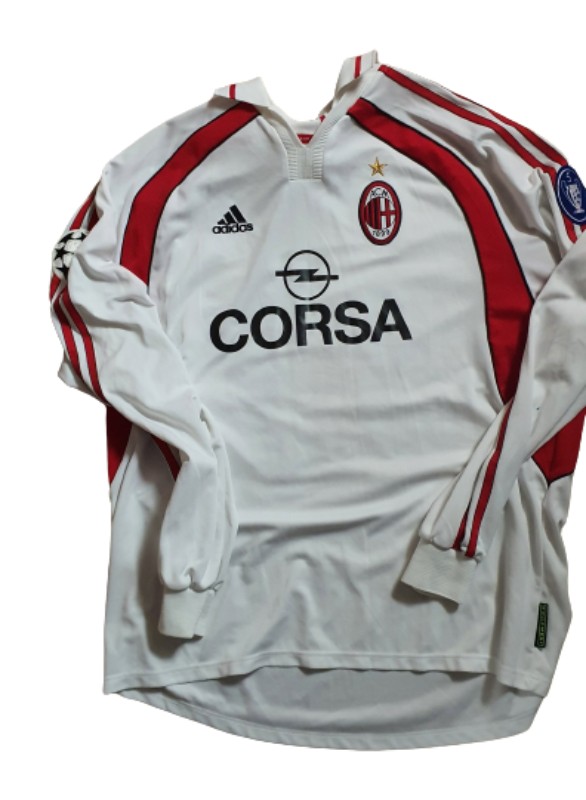 AC Milan 2001-02 Champions League Away Kit