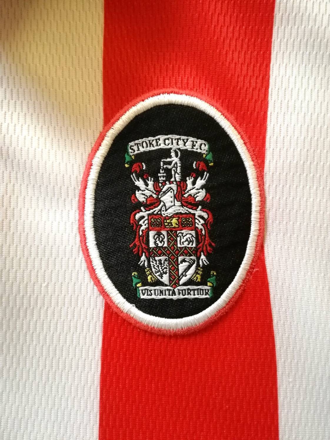 Stoke City 2000-01 Home Kit