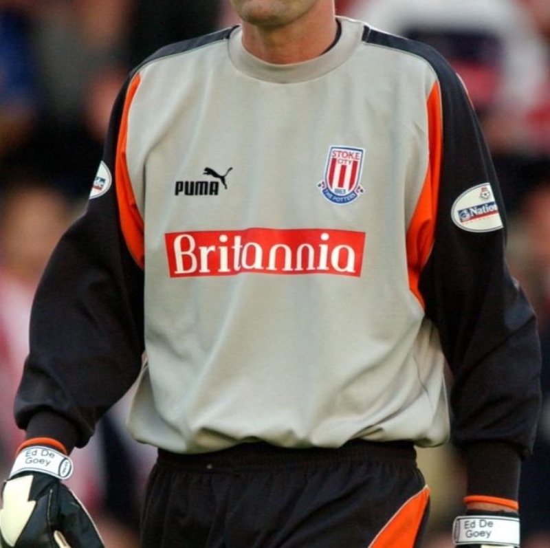 Stoke City 2003-04 GK 1 Kit