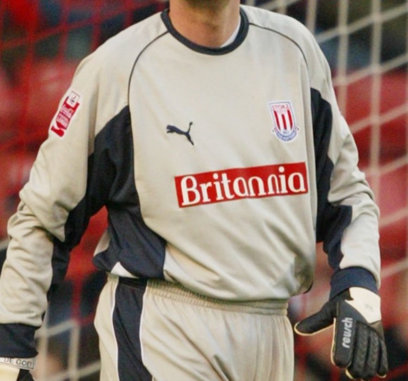Stoke City 2005-06 GK 1 Kit
