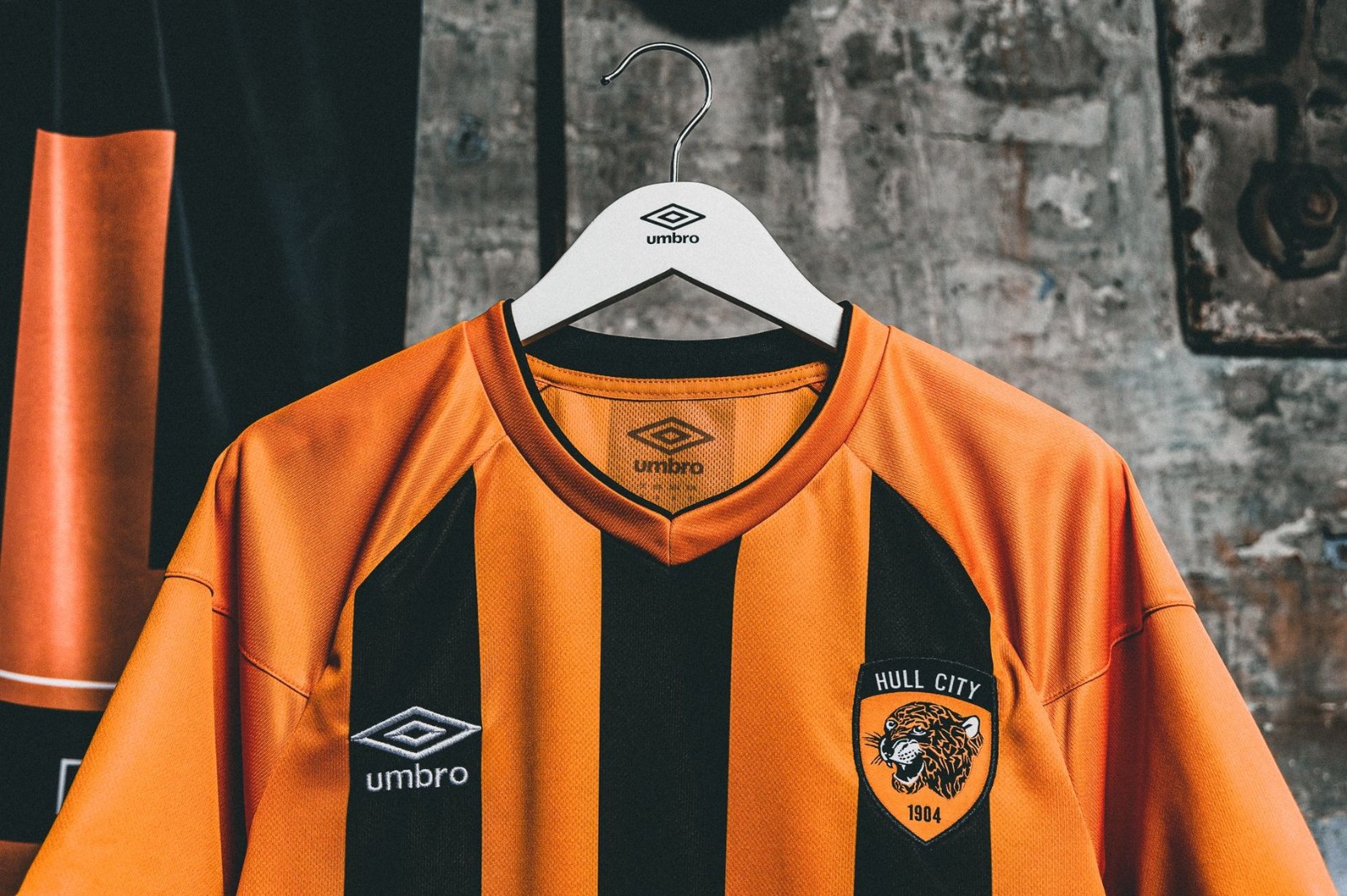 Hull City AFC 2020-21 Home Kit