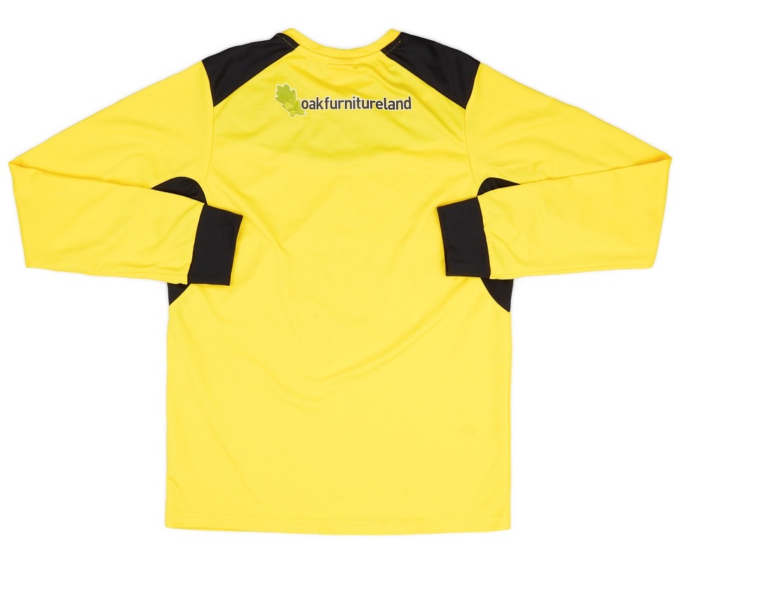 Burnley FC 2013-14 GK 1 Kit