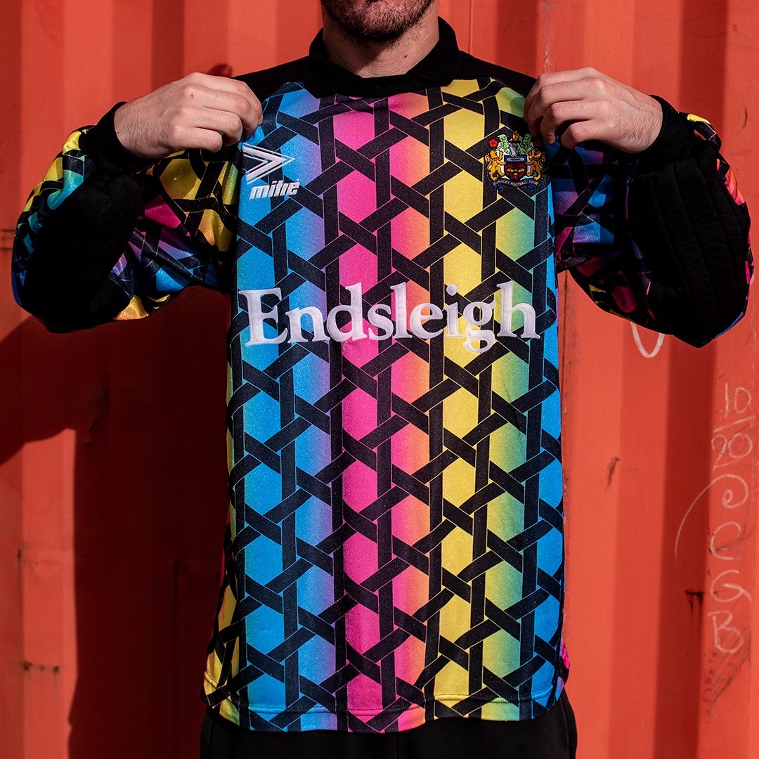 Burnley FC 1993-94 GK 1 Kit