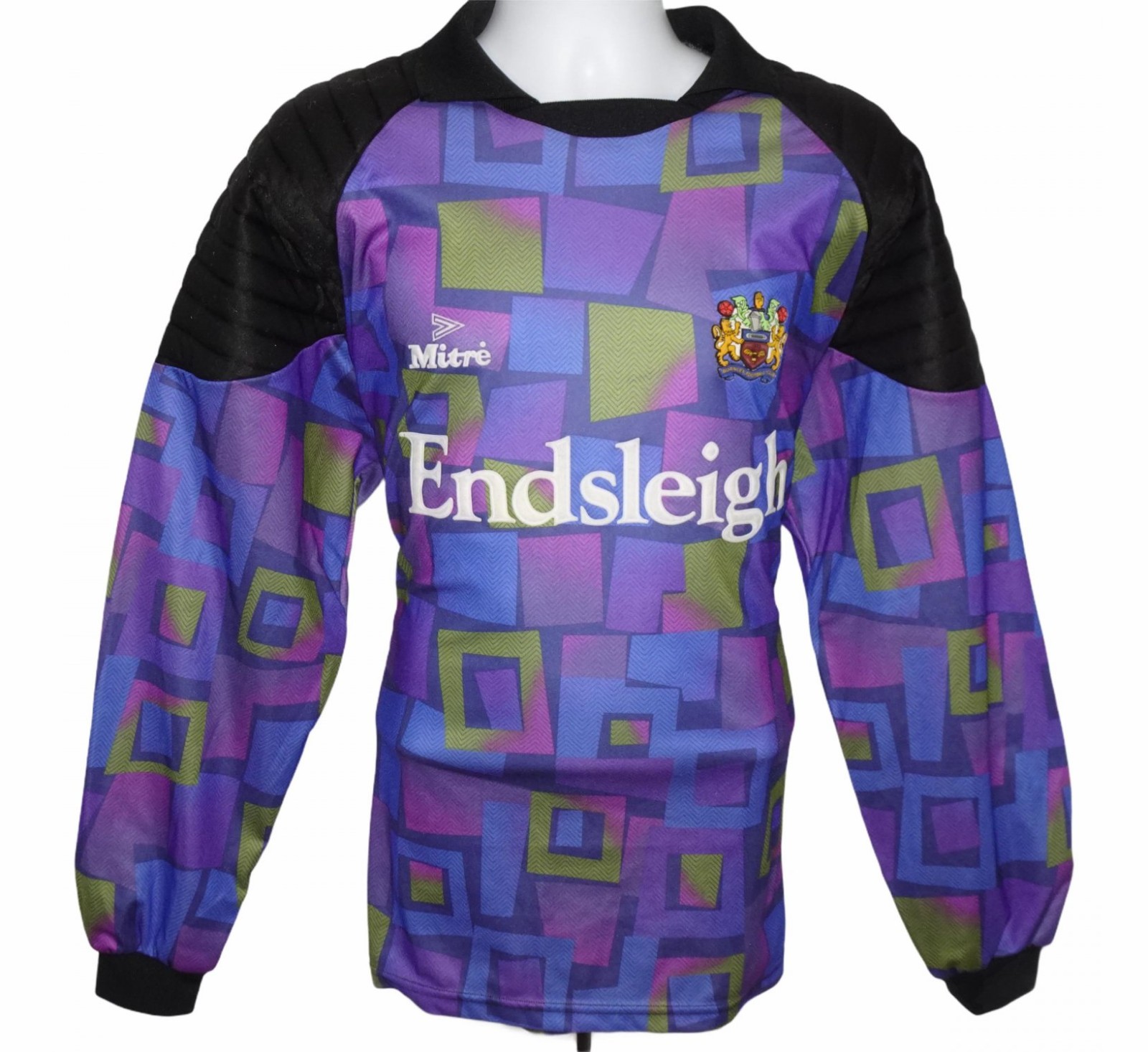 Burnley FC 1993-94 GK 2 Kit
