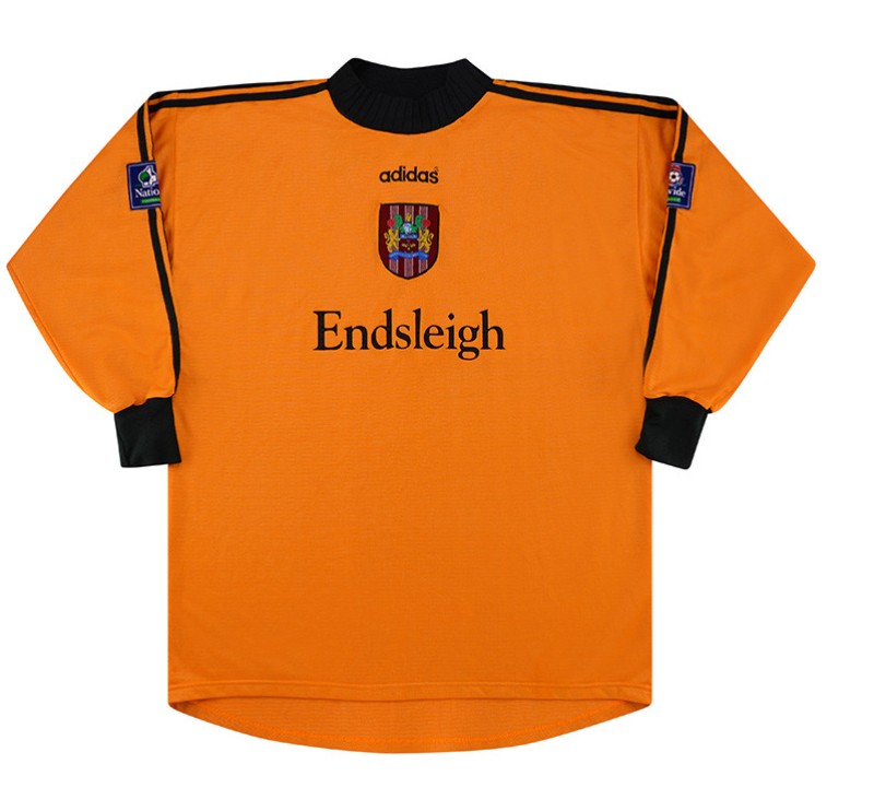 Burnley FC 1996-97 GK 2 Kit