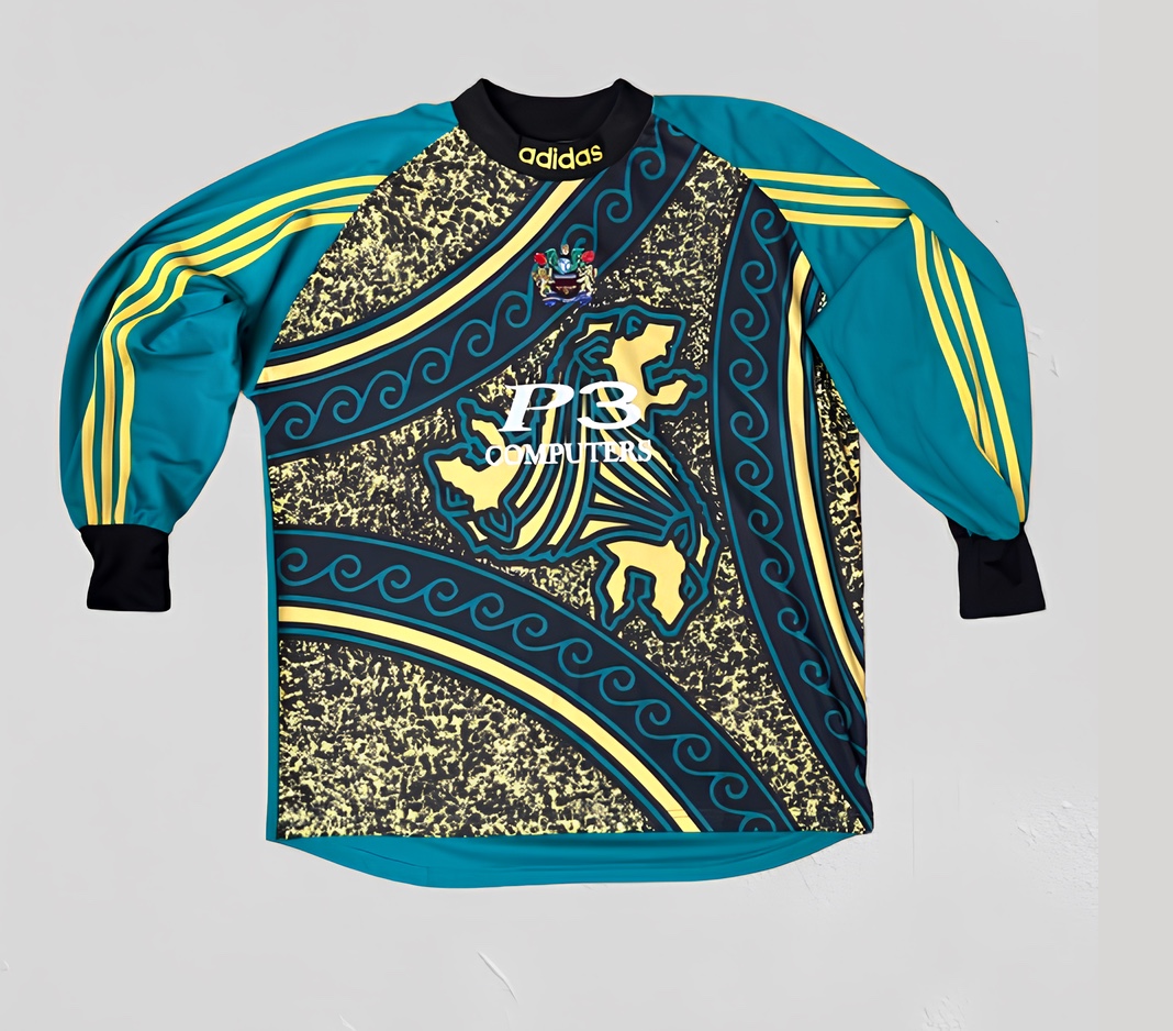 Burnley FC 1998-99 GK 1 Kit