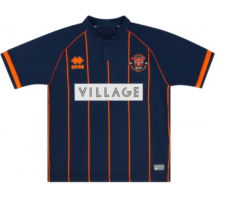 Blackpool 2015-16 Away Kit