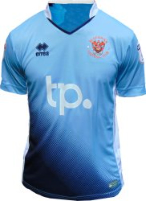 Blackpool 2016-17 Away Kit