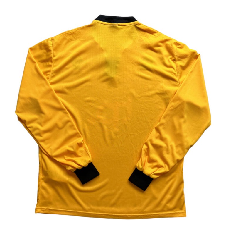 Blackpool 2016-17 GK 1 Kit