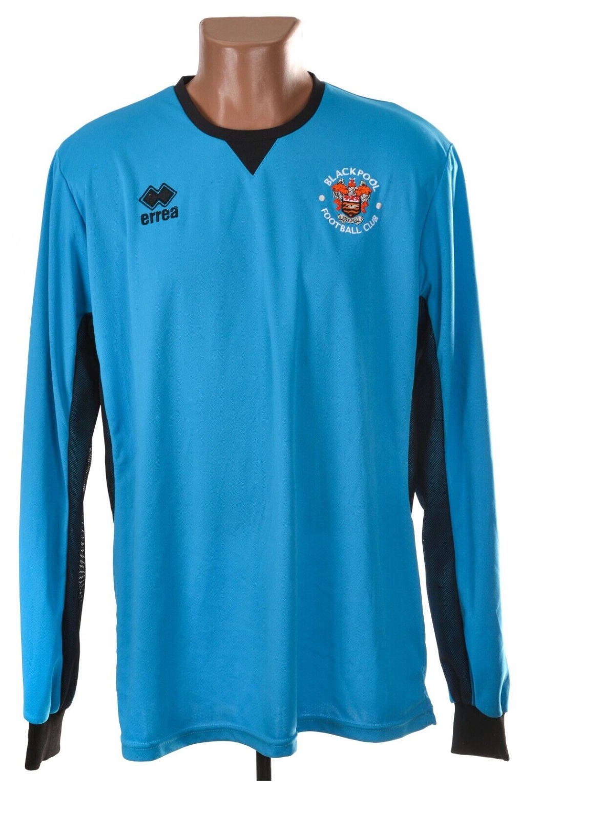 Blackpool 2018-19 GK 2 Kit