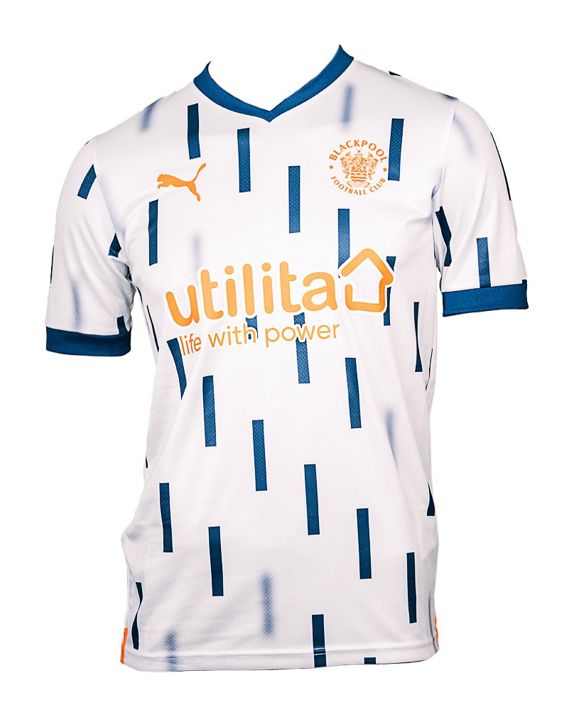 Blackpool 2022-23 Away Kit