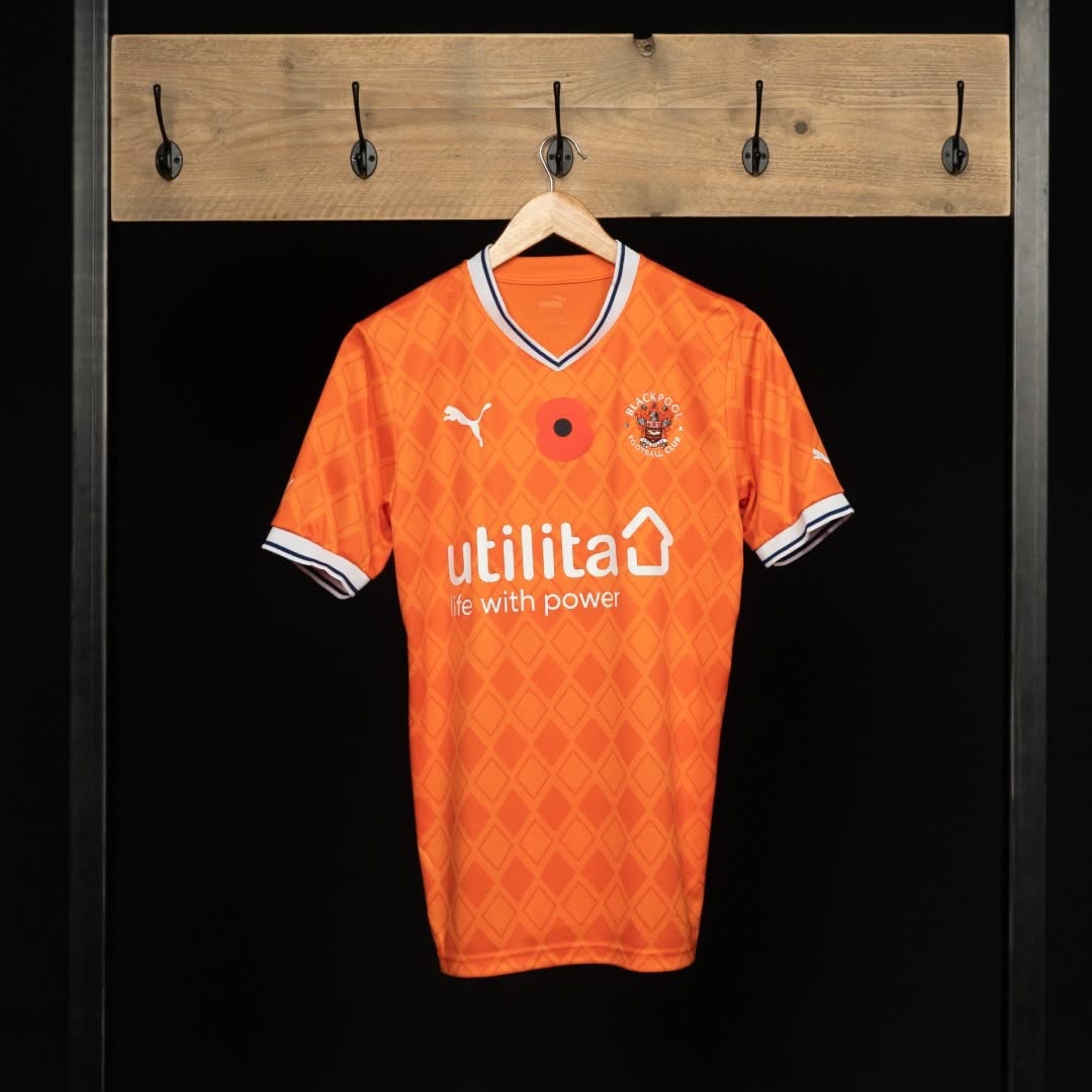 Blackpool 2022-23 Home V4 Kit