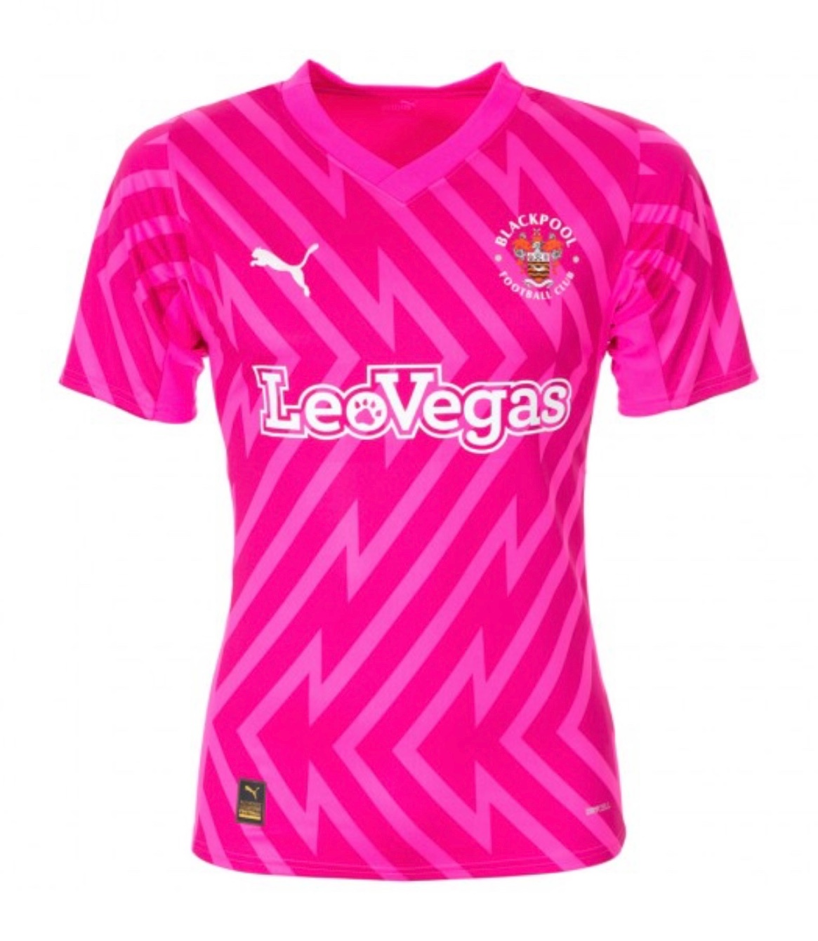 Blackpool 2023-24 GK Away Kit