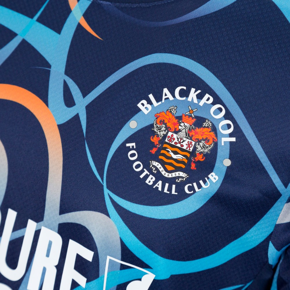 Blackpool 2024-25 Away Kit