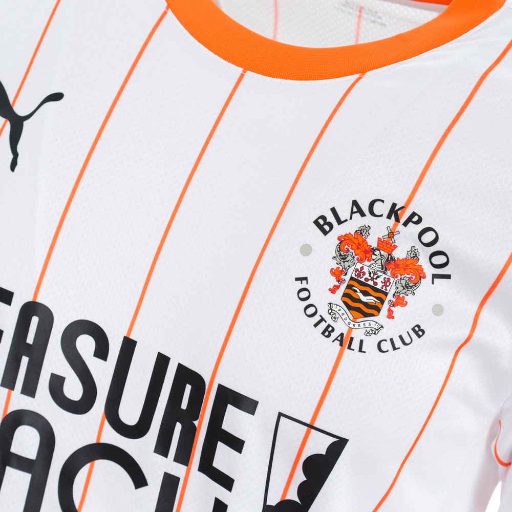 Blackpool 2024-25 Third Kit