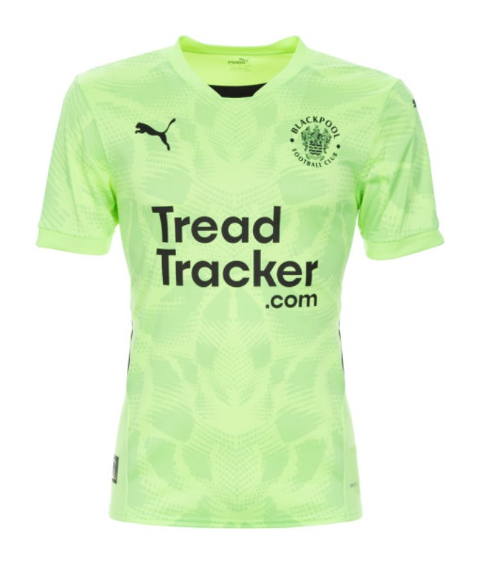 Blackpool 2024-25 GK Home Kit