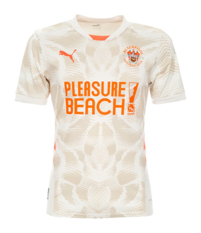 Blackpool 2024-25 GK Away Kit