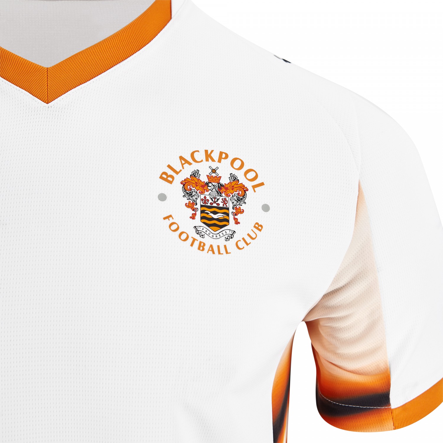 Blackpool 2025-26 Away Kit