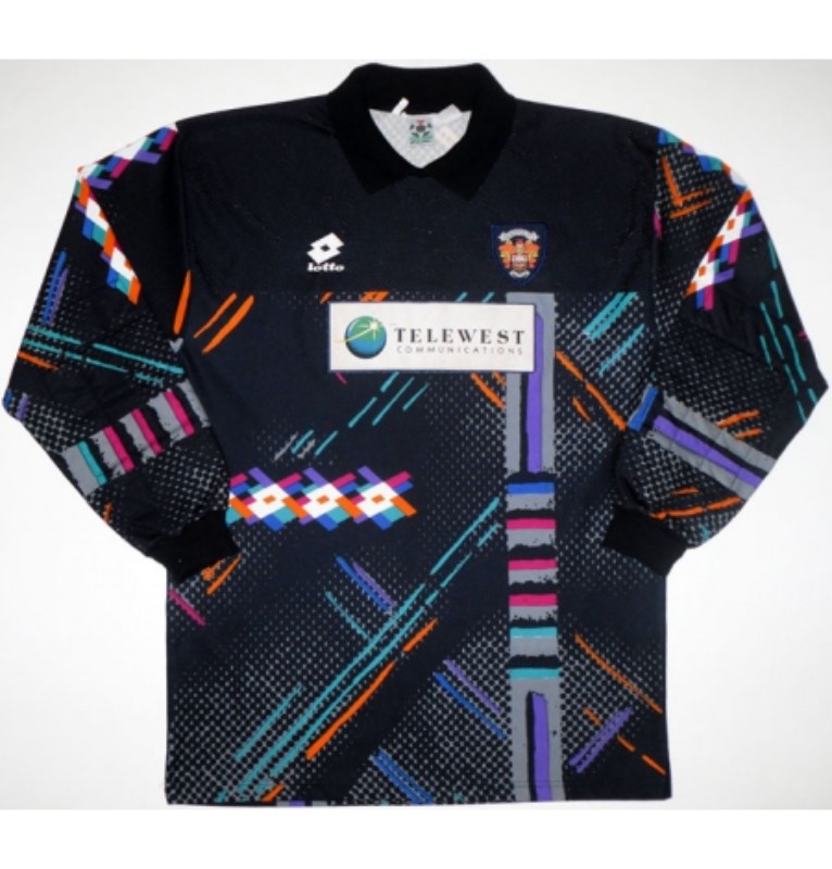 Blackpool 1997-98 GK 1 Kit