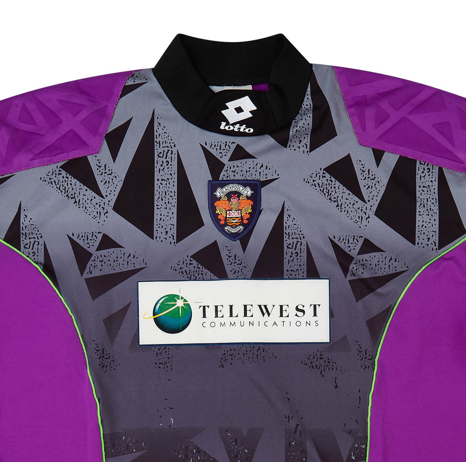 Blackpool 1997-98 GK 2 Kit