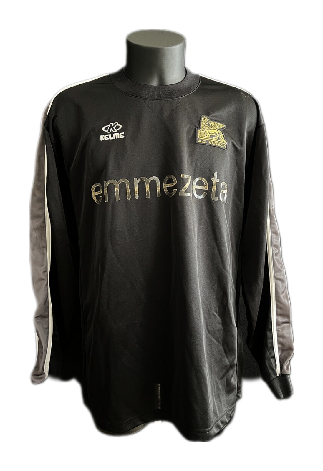 AC Venezia 2001-02 GK Home Kit