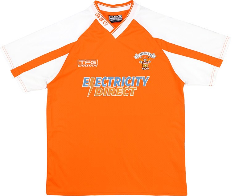 Blackpool 2001-02 Home Kit