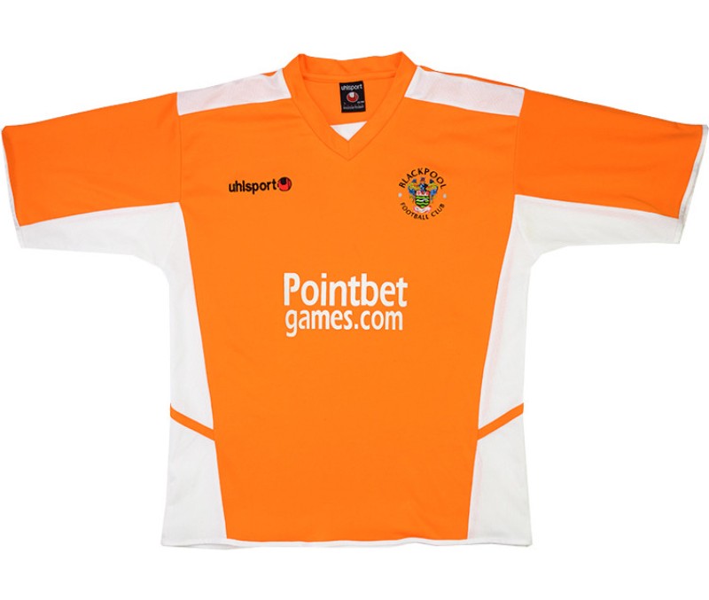 Blackpool 2005-06 Home Kit