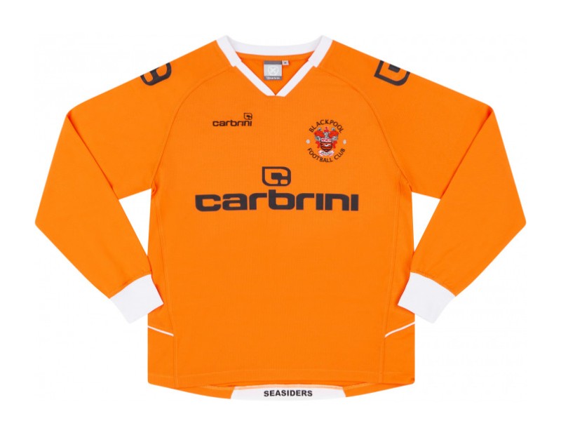 Blackpool 2009-10 Home Kit