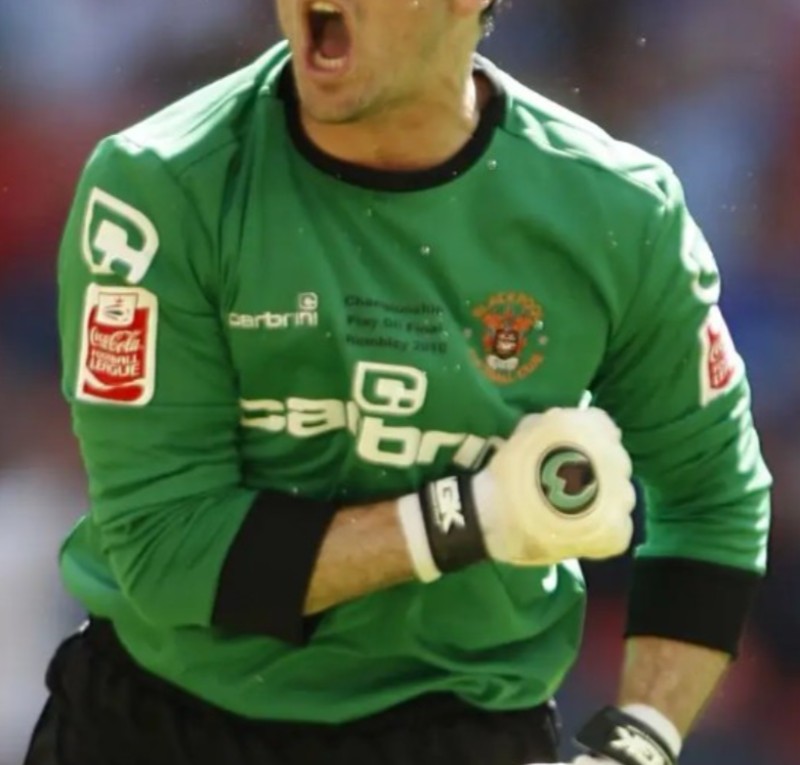 Blackpool 2009-10 EFL Championship Play-Off Final GK Kit