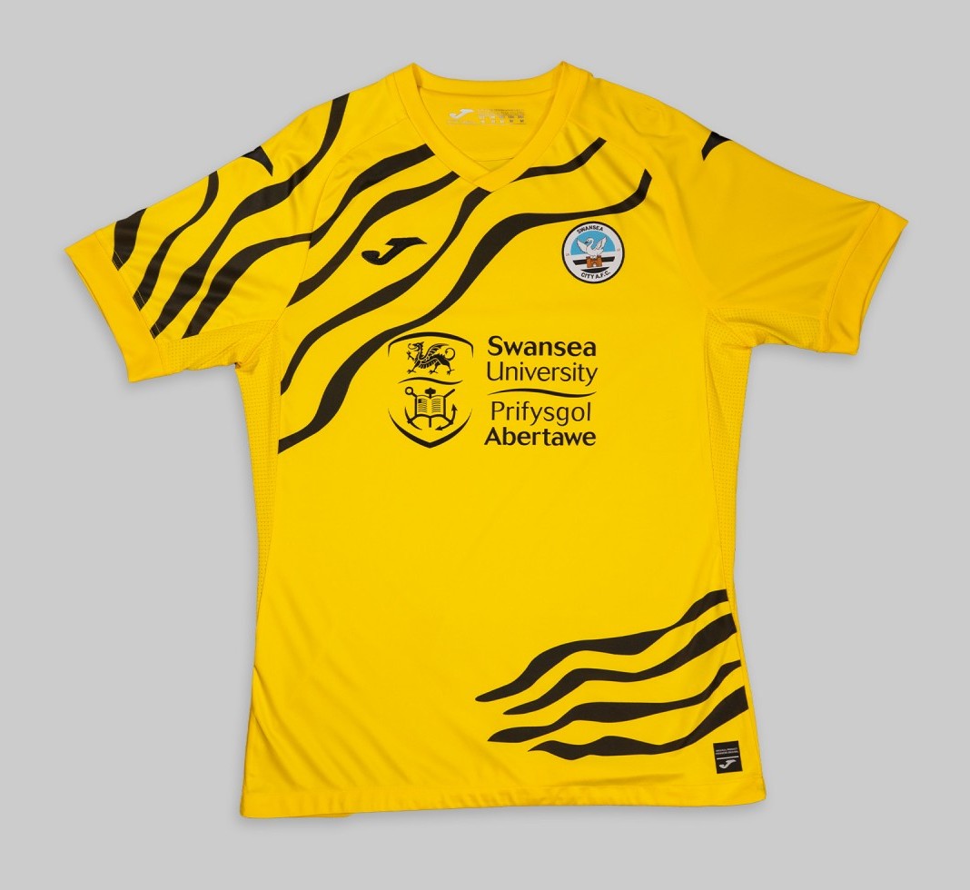 Swansea City 2022-23 GK Away Kit