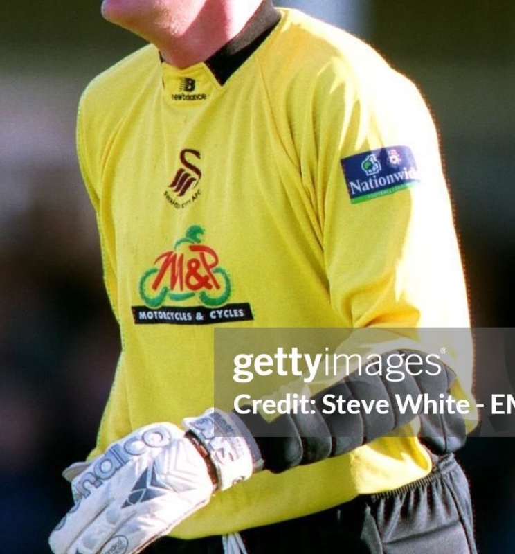 Swansea City 1999-00 GK 1 Kit