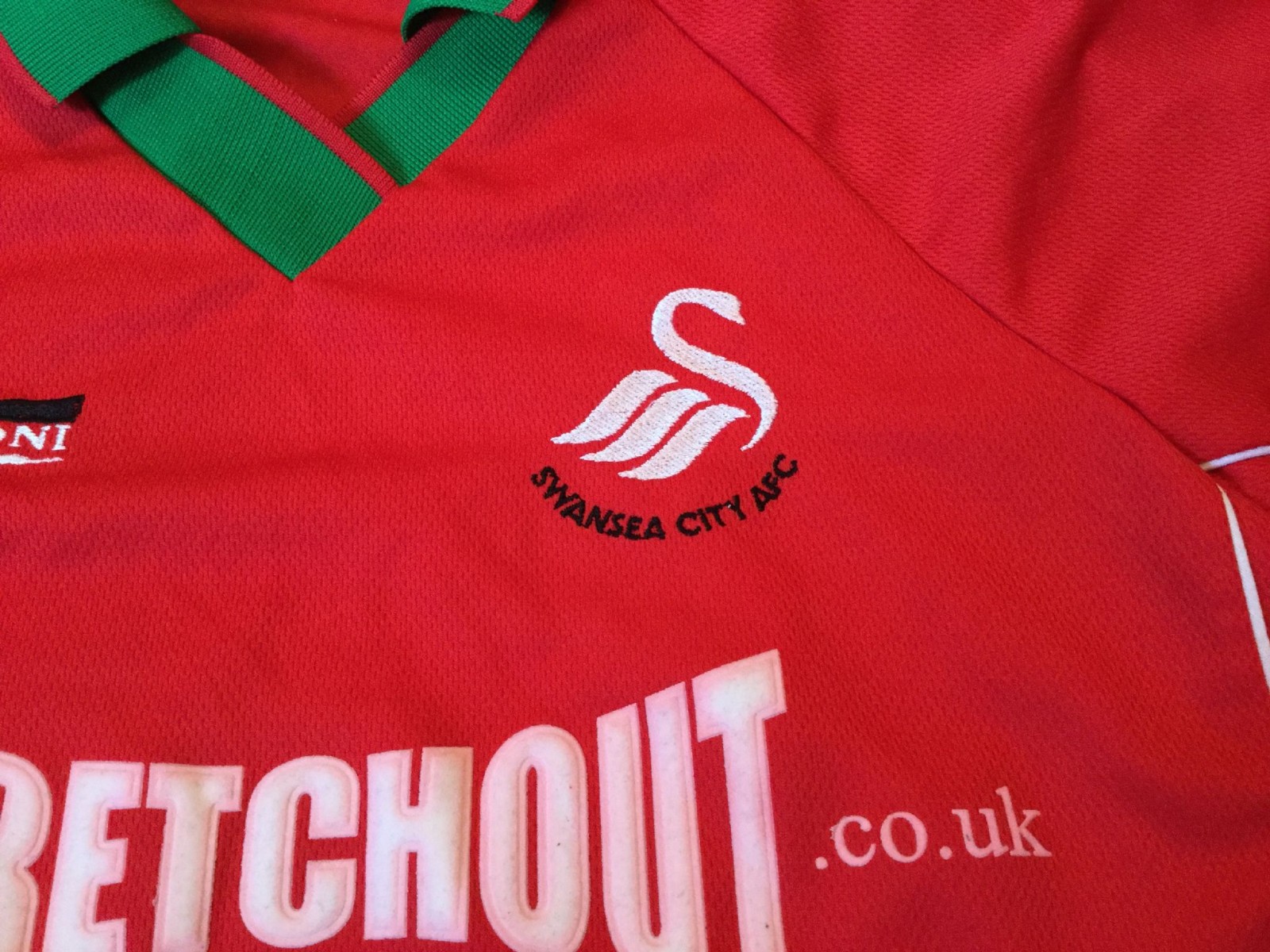 Swansea City 2000-01 Away Kit