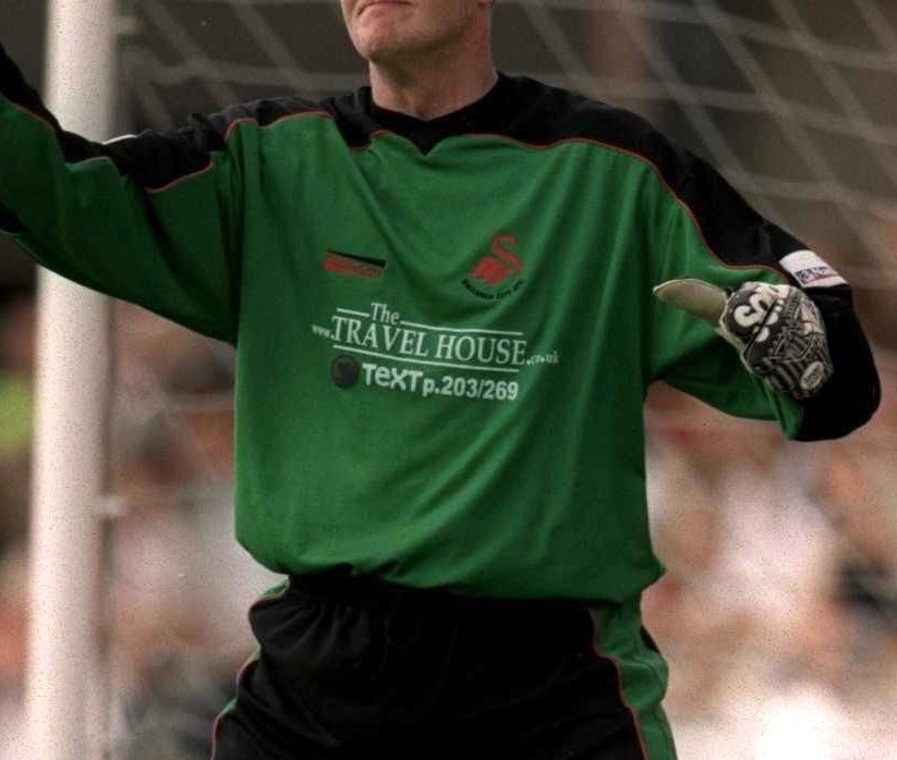 Swansea City 2001-02 GK 2 Kit